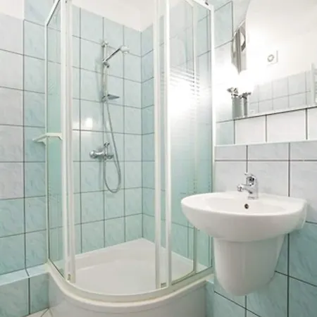 מלון Four Points By Sheraton 4*