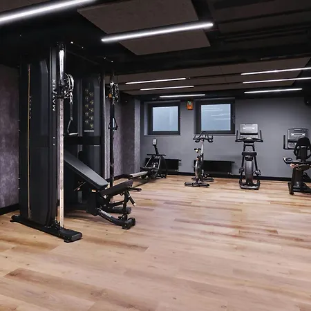 Four Points By Sheraton Hotel 4*