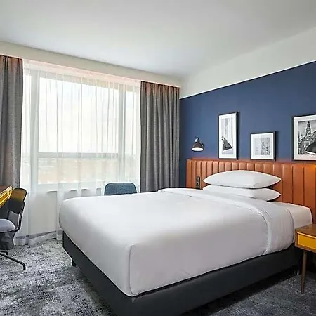 Four Points By Sheraton Hotel