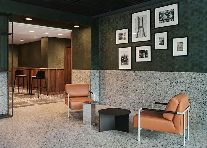 Отель Four Points By Sheraton 4*